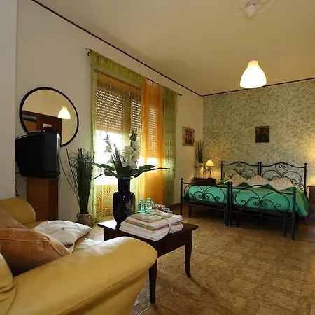 Bed and Breakfast Casa Del Sole 2 3*