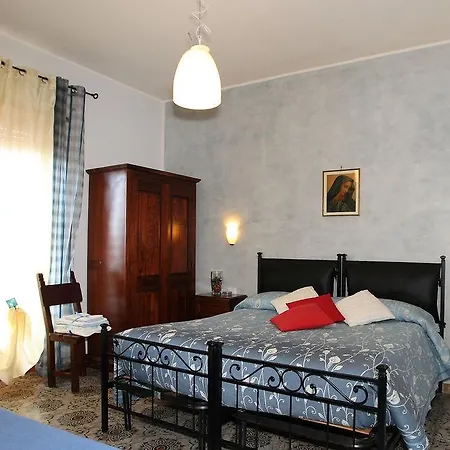 Bed and Breakfast Casa Del Sole 2 3*